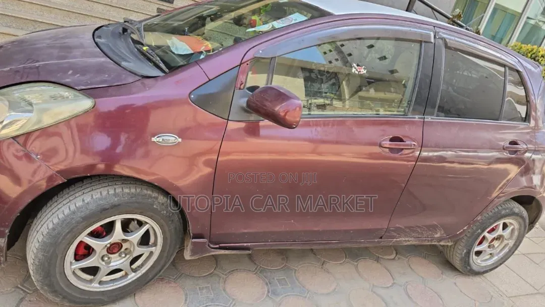 Toyota Yaris 2006