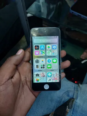 Apple iPhone 4 CDMA 32 GB Black