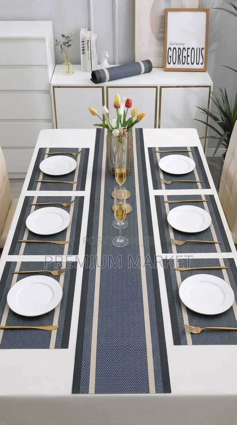 Table Mat With Runner and 6 Mats የጠረፔዛ ንጣፍ ከነ ራነር