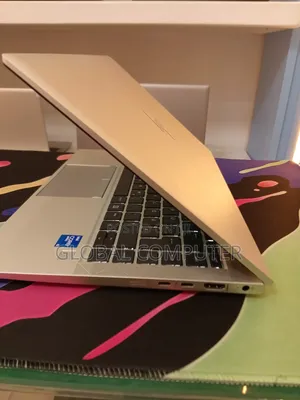 New Laptop HP EliteBook 840 G8 16GB Intel Core i5 SSD 512GB