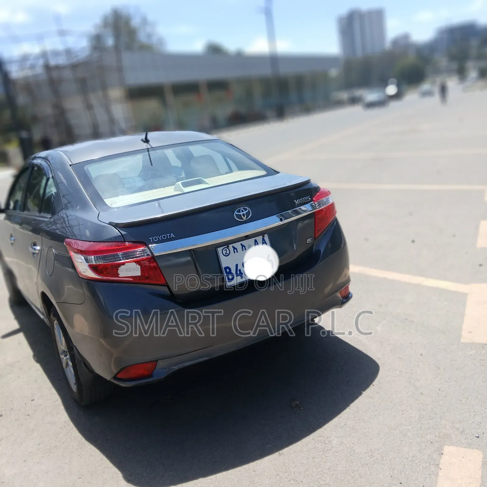Toyota Yaris 2015 Gray