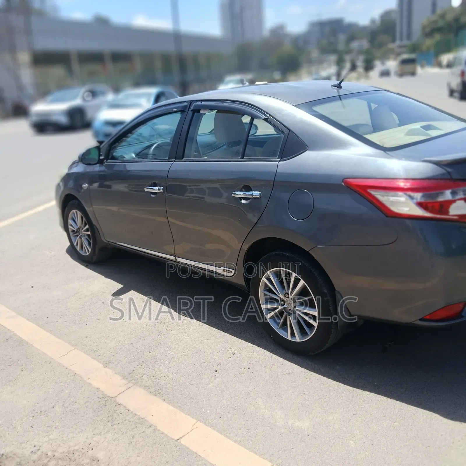 Toyota Yaris 2015 Gray