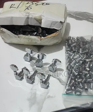 Guitar Tuning Machine