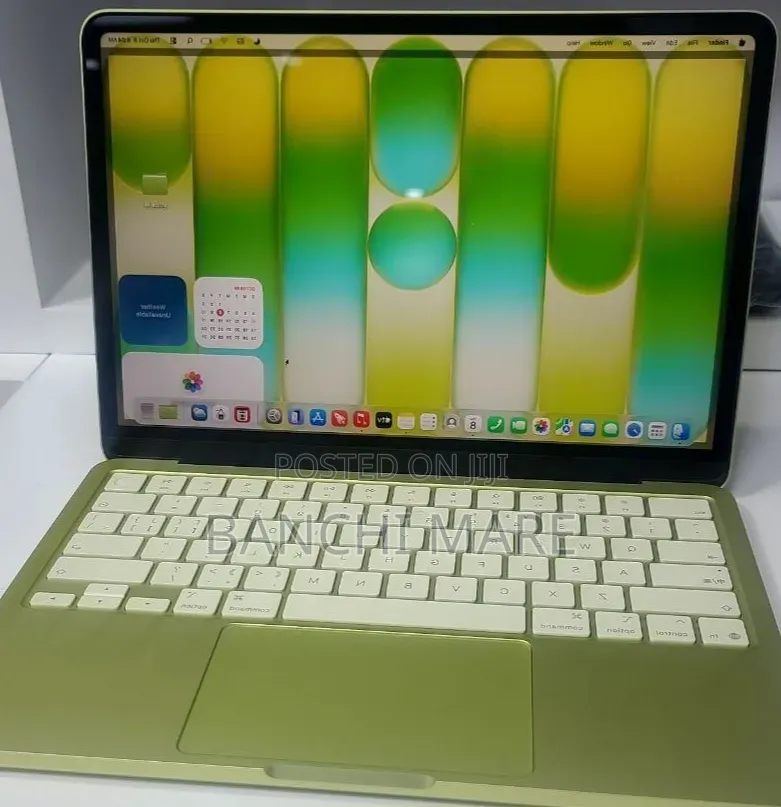 New Laptop Apple MacBook Neo 2026 8GB Intel Core 5 SSD 512GB