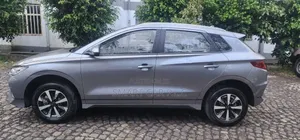 BYD E2 43 kWh 94 hp FWD 2024 Gray