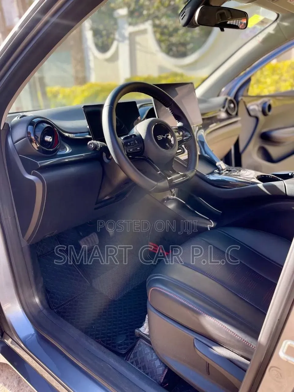 BYD E2 43 kWh 94 hp FWD 2024 Gray