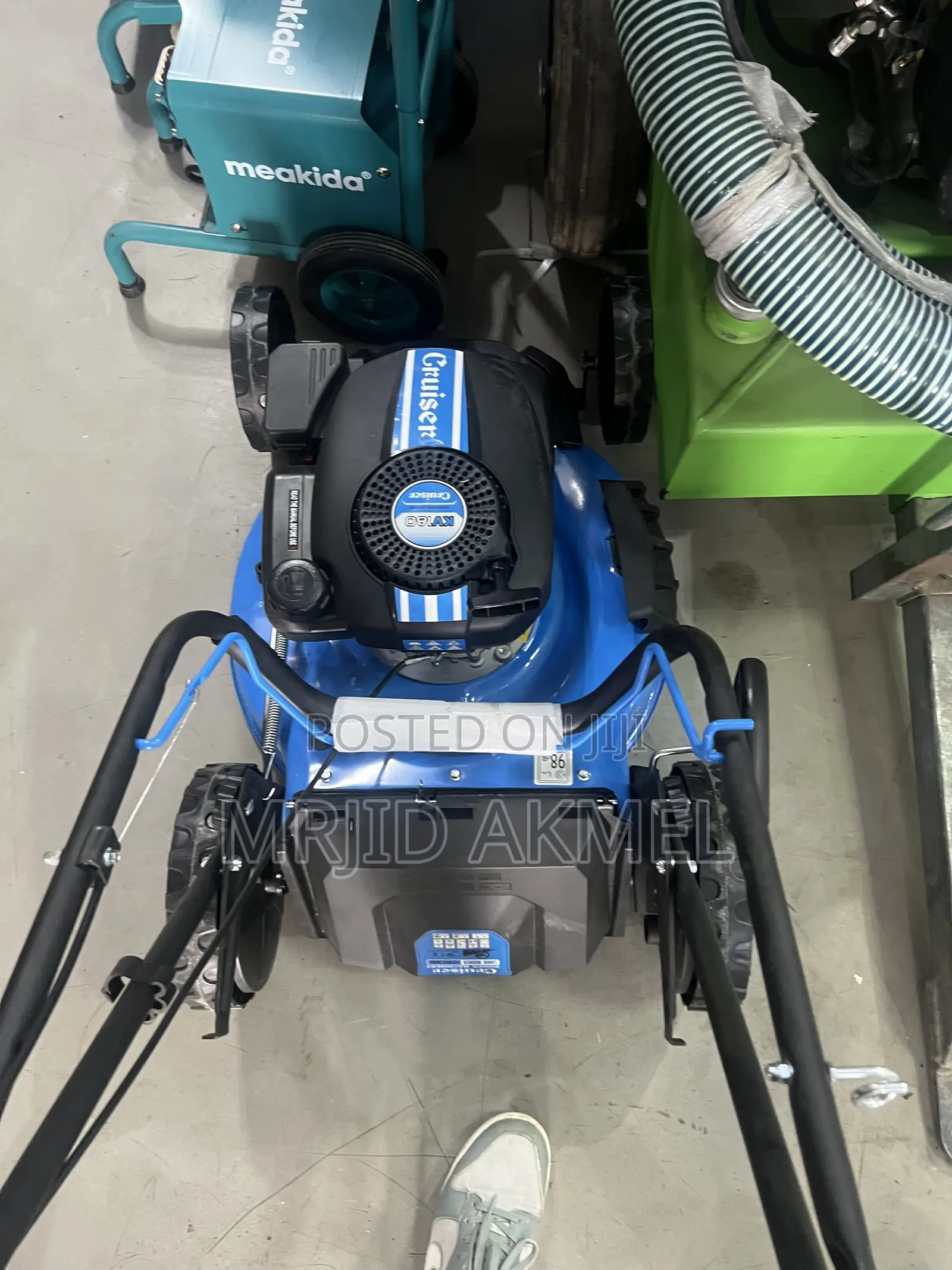 Cruiser Lawn Mower 196cc
