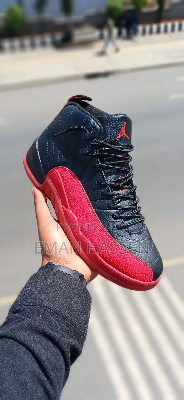 የወንድ ጫማ Jordan 12