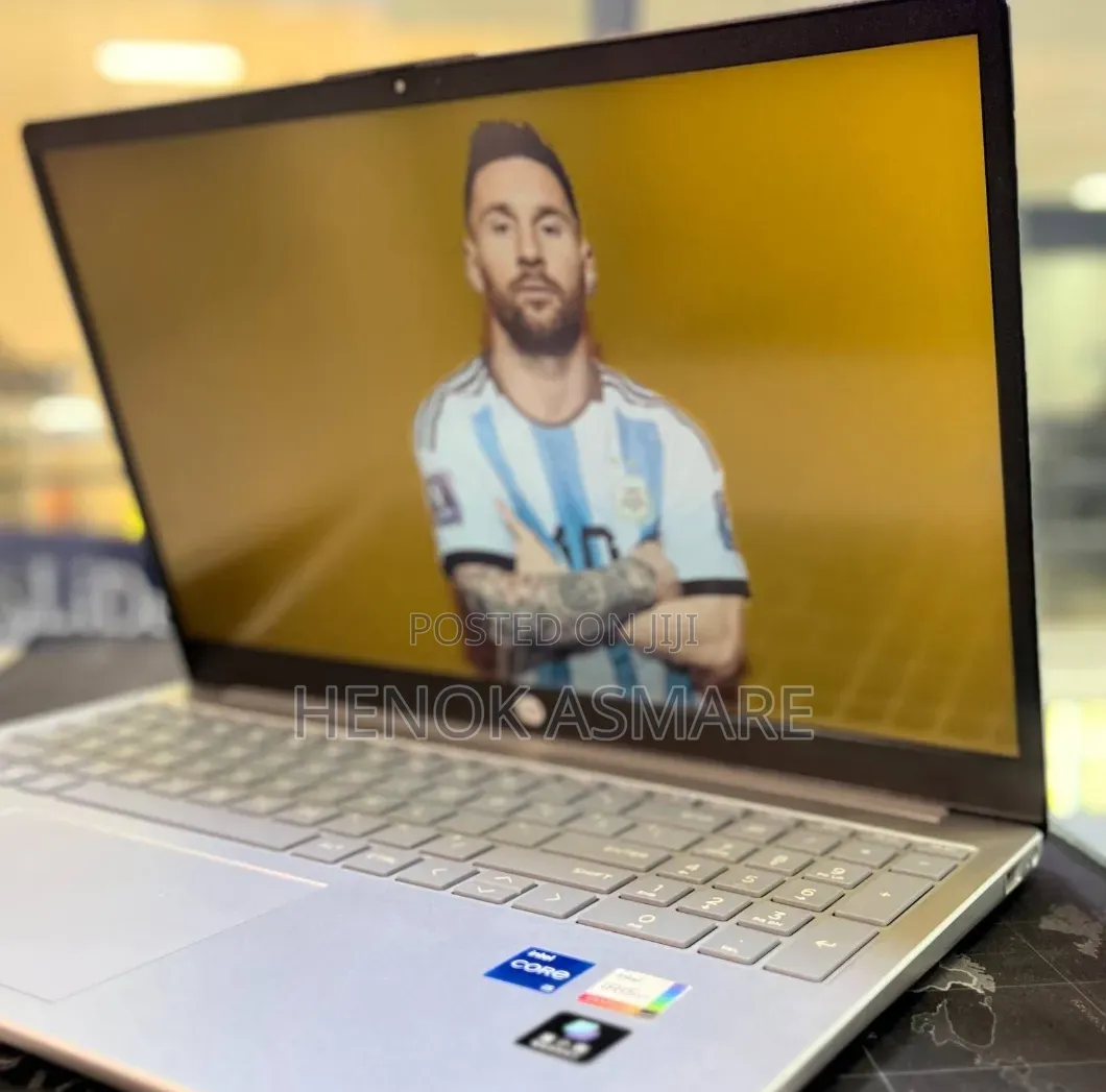 New Laptop HP Stream Notebook 16GB Intel Core i5 SSD 1T