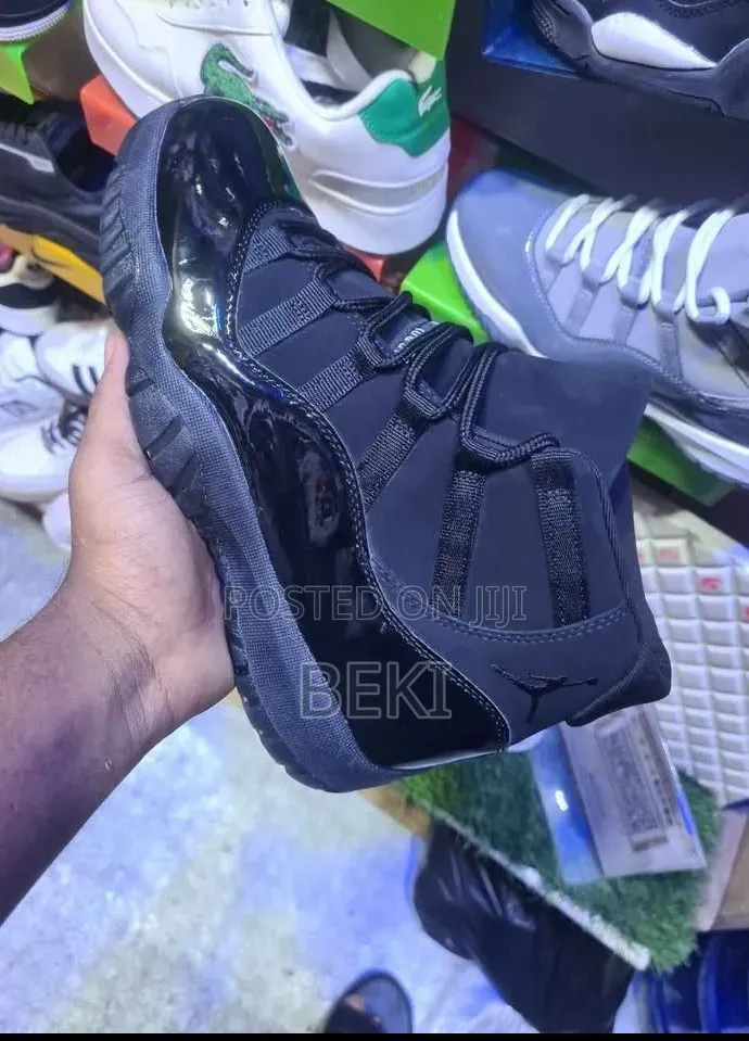Air Jordan 11