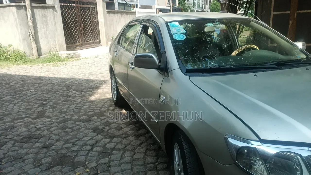 Toyota Corolla 1.4 VVT-i 2007 Silver