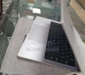 New Laptop Apple MacBook Pro 2024 M4 24GB Apple M4 Pro SSD 512GB