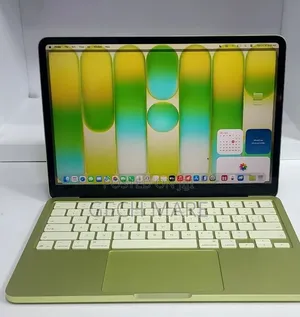 New Laptop Apple MacBook Pro 2021 M1 8GB Intel SSD 512GB
