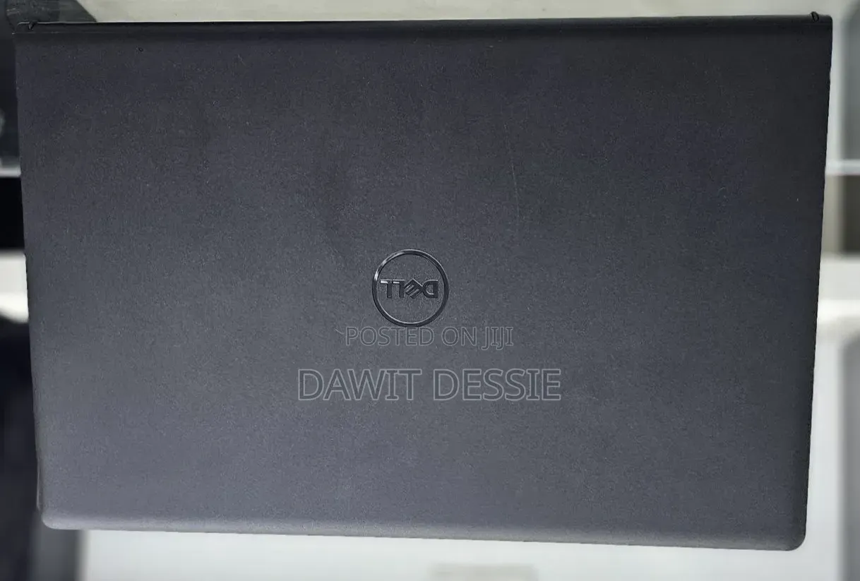 New Laptop Dell Inspiron 15 16GB Intel Core i7 SSD 512GB