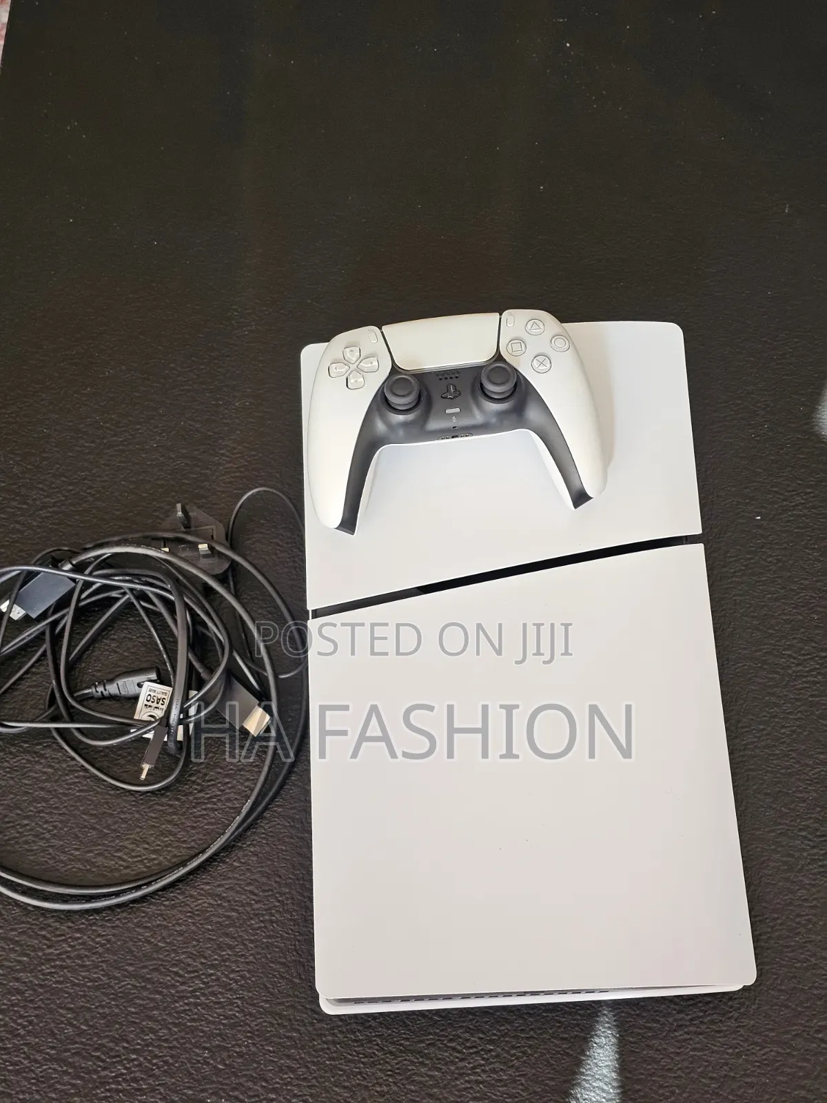Ps5 Digital Edition Almost New Used for 1 Months