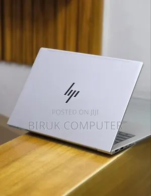 New Laptop HP EliteBook 640 G11 16GB Intel Core Ultra 5 SSD 512GB