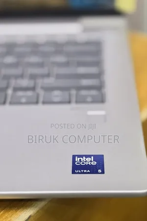 New Laptop HP EliteBook 640 G11 16GB Intel Core Ultra 5 SSD 512GB