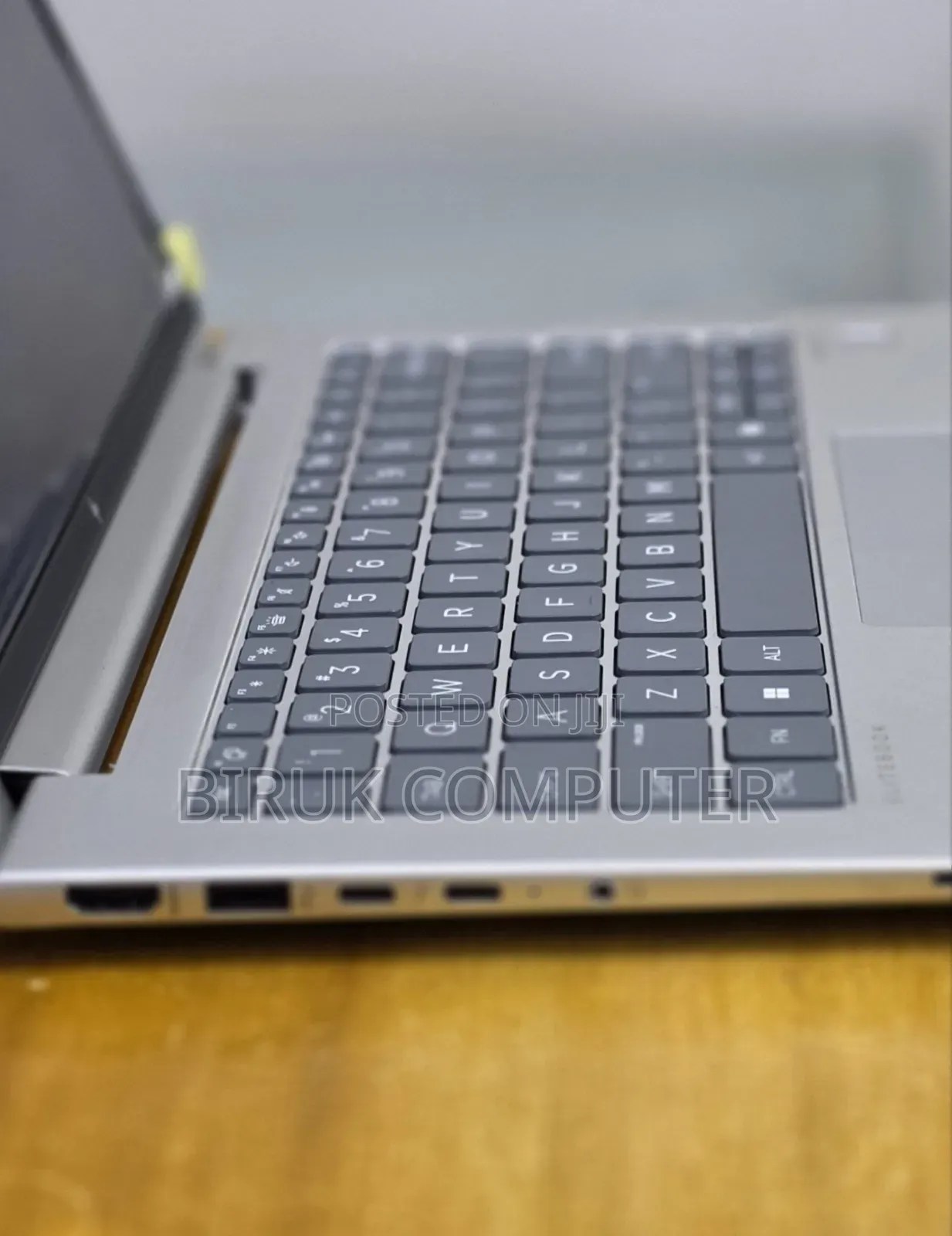 New Laptop HP EliteBook 640 G11 16GB Intel Core Ultra 5 SSD 512GB