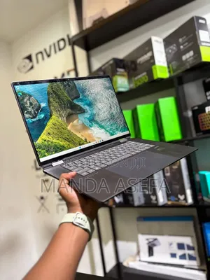 New Laptop HP OmniBook X Flip 14" 16GB Intel Core Ultra 7 SSD 1T