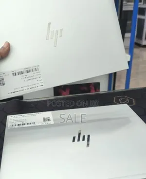 New Laptop HP EliteBook 830 G9 16GB Intel Core i5 SSD 512GB