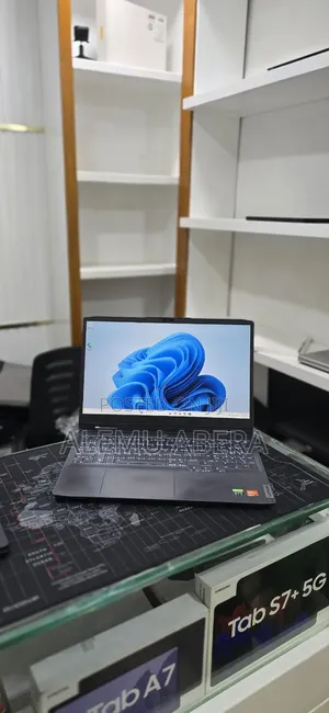 New Laptop Lenovo LOQ 15IRH8 16GB AMD Ryzen 7 SSD 512GB