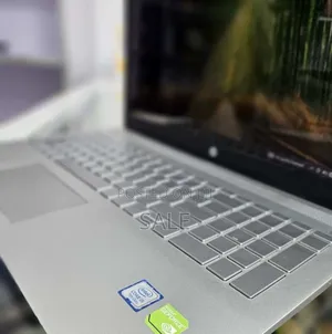 New Laptop HP Pavilion 15 8GB Intel Core i5 SSD 1T