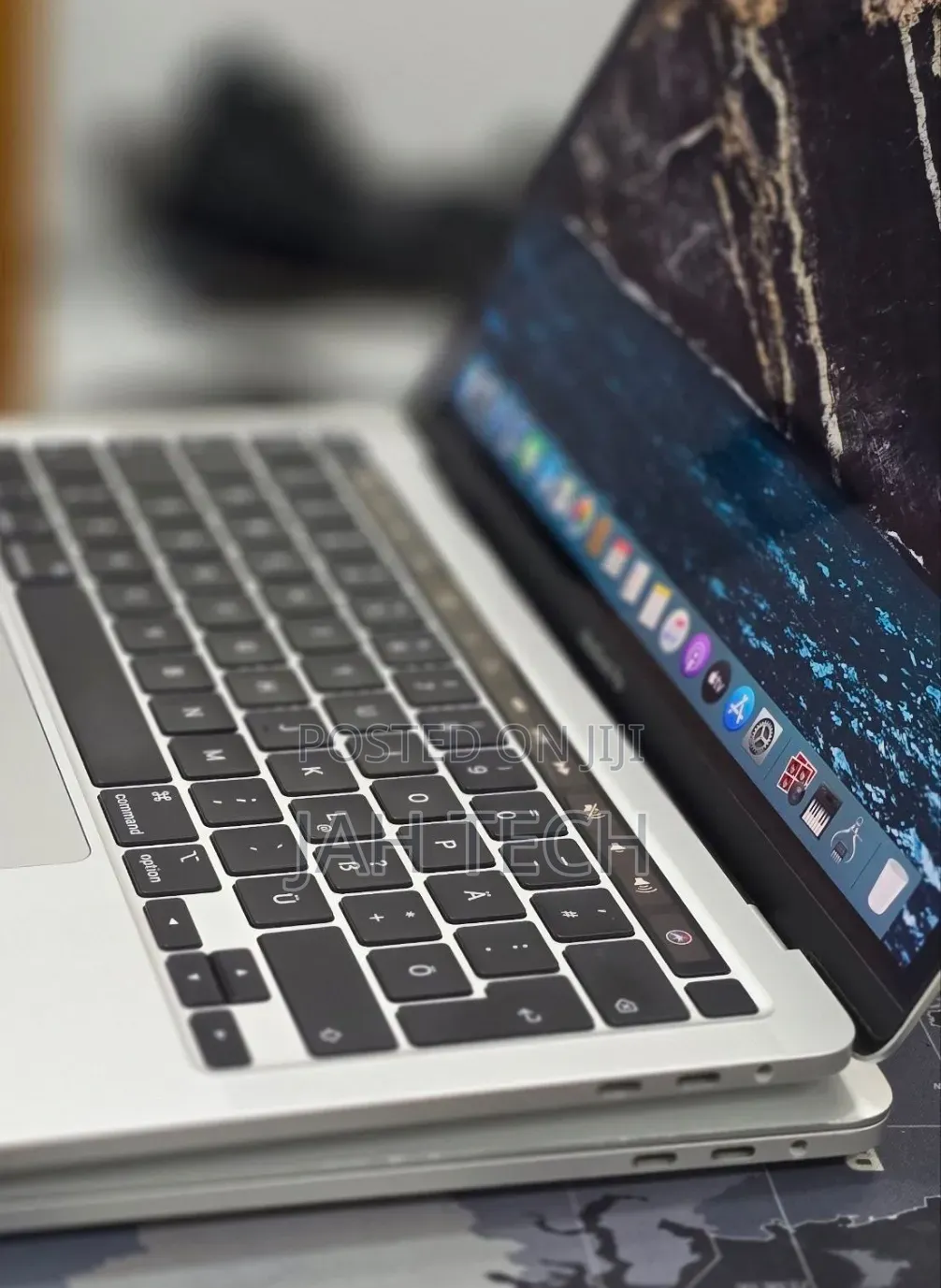 New Laptop Apple MacBook Pro 2019 32GB Intel Core i7 SSD 512GB