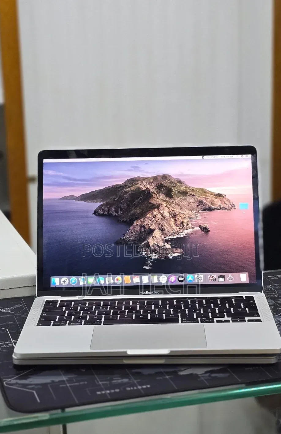 New Laptop Apple MacBook Pro 2019 32GB Intel Core i7 SSD 512GB