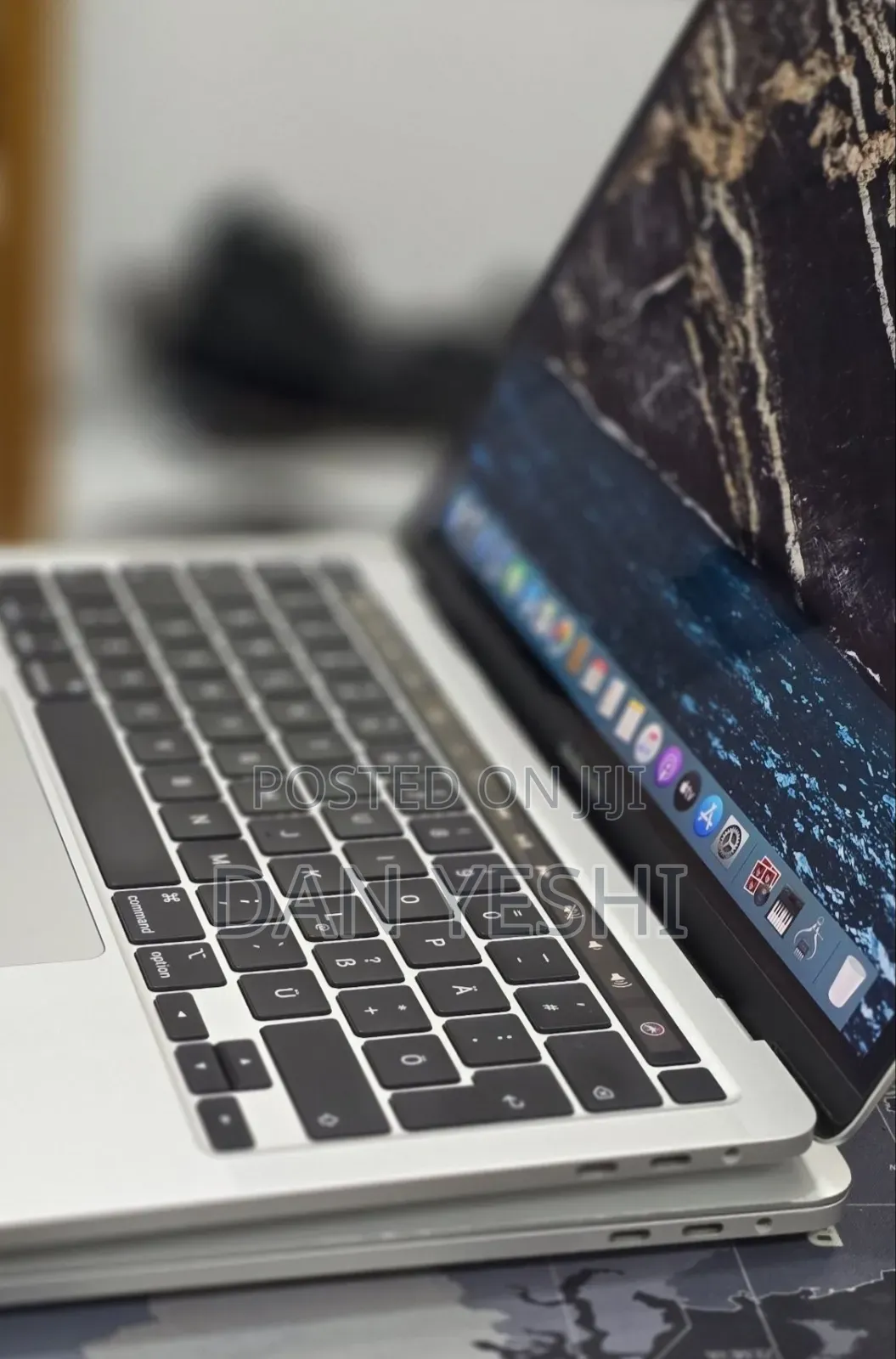 New Laptop Apple MacBook Pro 2020 32GB Intel Core i7 SSD 512GB