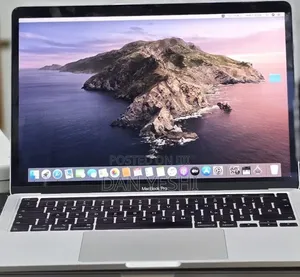 New Laptop Apple MacBook Pro 2020 32GB Intel Core i7 SSD 512GB