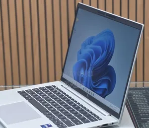 New Laptop HP EliteBook 840 G10 16GB Intel Core i7 SSD 512GB