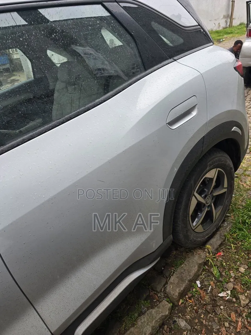 BYD Yuan Up 2025 Off white