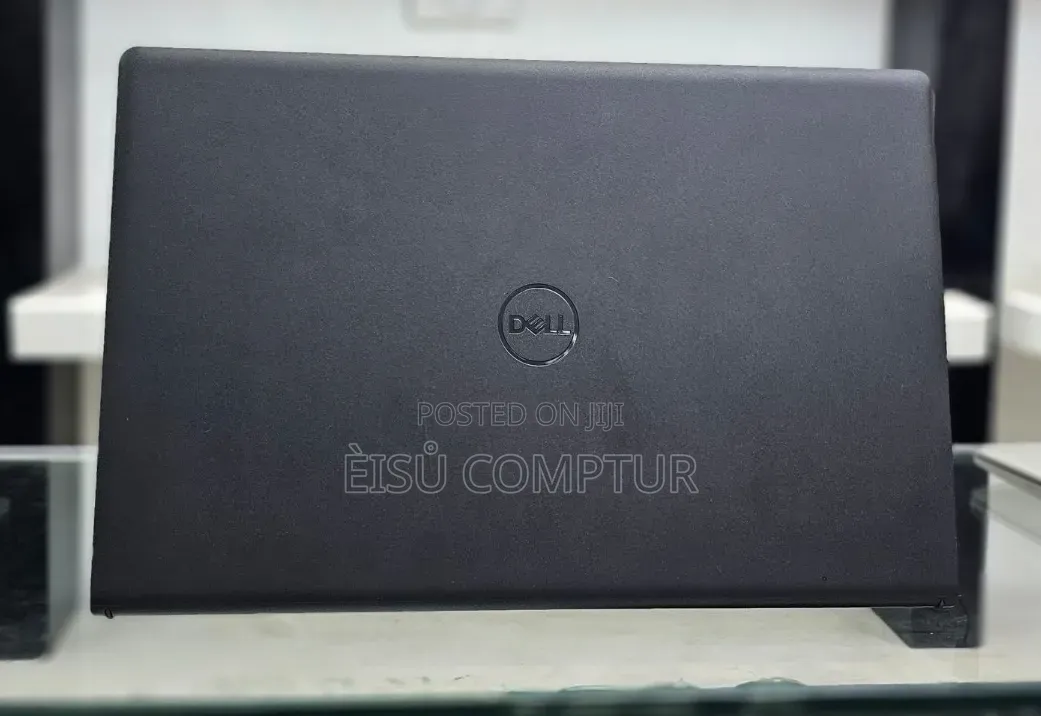 New Laptop Dell Inspiron 15 16GB Intel Core i7 SSD 512GB