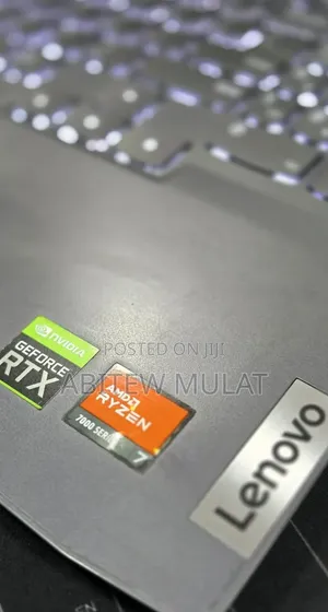 New Laptop Lenovo LOQ 15IRH8 16GB AMD Ryzen 7 SSD 512GB