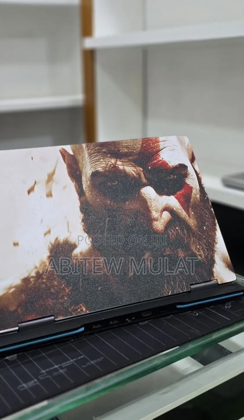 New Laptop Lenovo LOQ 15IRH8 16GB AMD Ryzen 7 SSD 512GB
