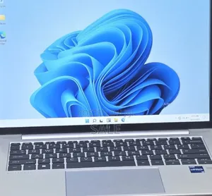 New Laptop HP EliteBook 840 G10 16GB Intel Core i7 SSD 512GB