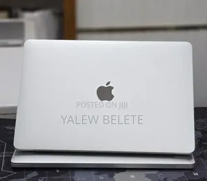 New Laptop Apple MacBook Pro 2015 16GB Intel Core i5 SSD 256GB