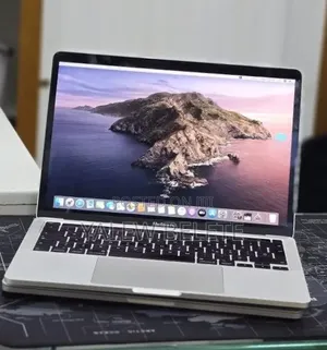 New Laptop Apple MacBook Pro 2015 16GB Intel Core i5 SSD 256GB