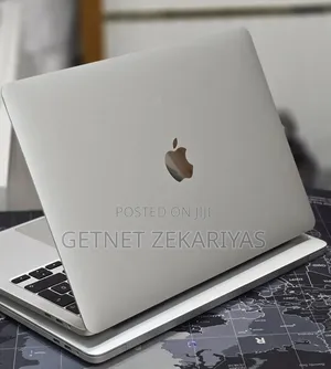 New Laptop Apple MacBook Pro 2020 M1 32GB Intel Core i7 SSD 512GB