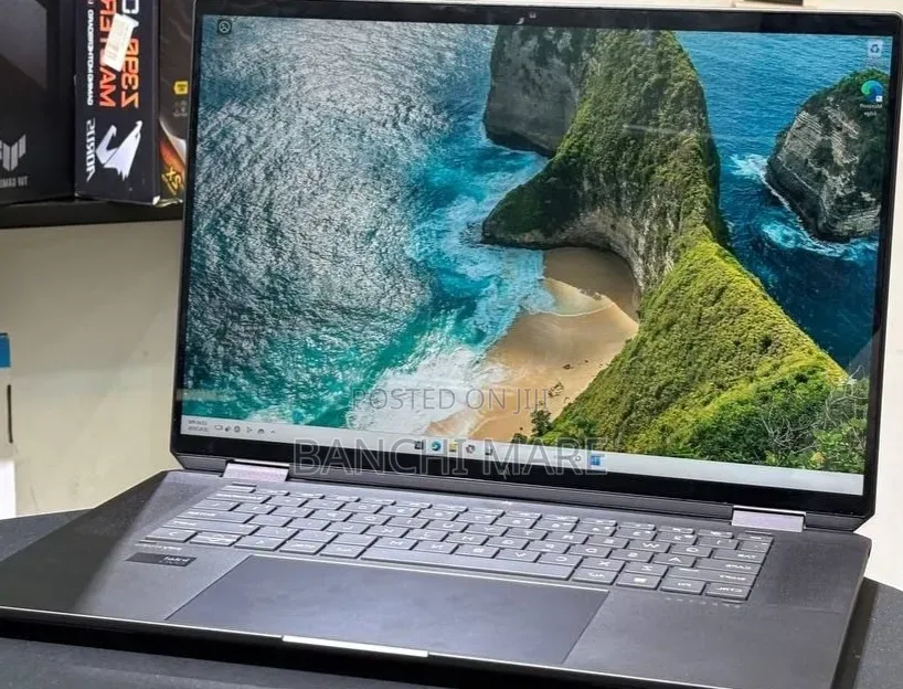 New Laptop HP Spectre 16GB Intel Core Ultra 7 SSD 1T