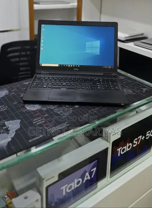 New Laptop Dell Latitude 15 3560 8GB Intel Core i7 SSD 256GB