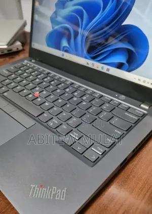 New Laptop Lenovo ThinkPad T14s Gen 2 16GB Intel Core i7 SSD 512GB
