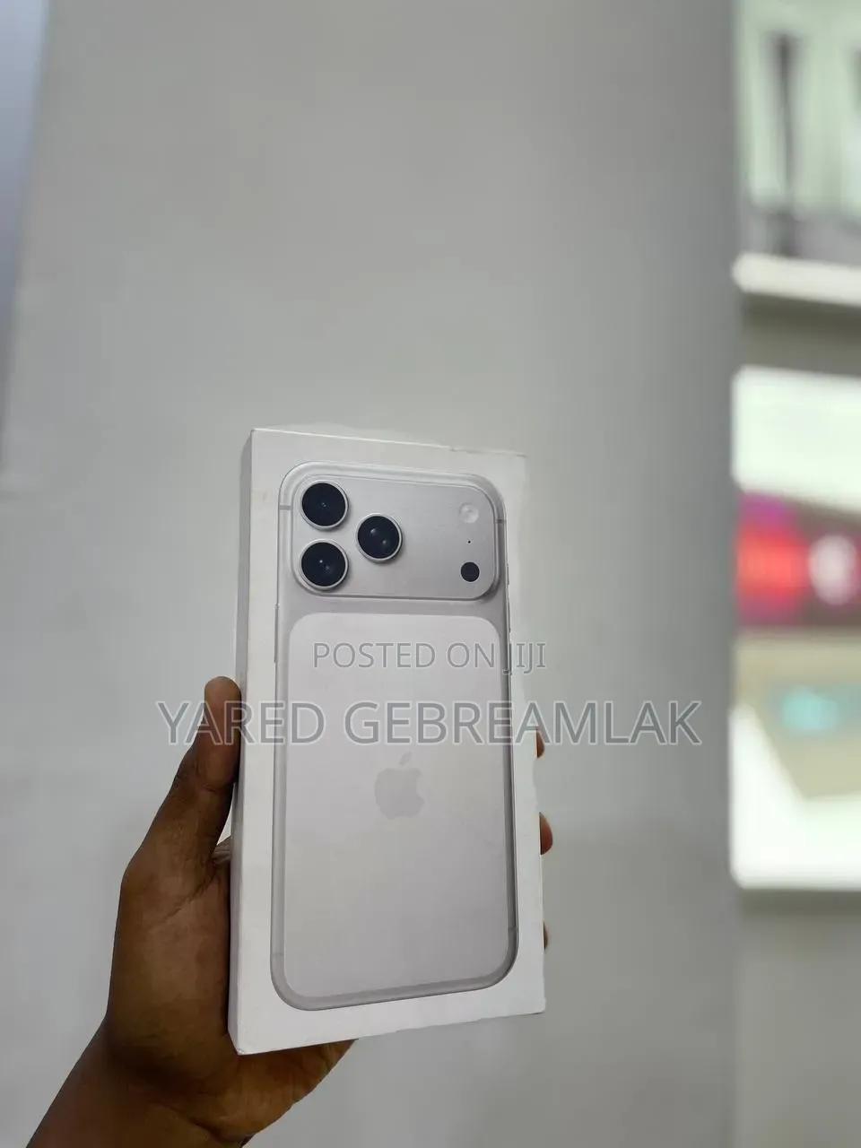 New Apple iPhone 17 Pro Max 256 GB Silver