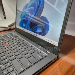 New Laptop Lenovo ThinkPad T14s Gen 2 16GB Intel Core i7 SSD 512GB