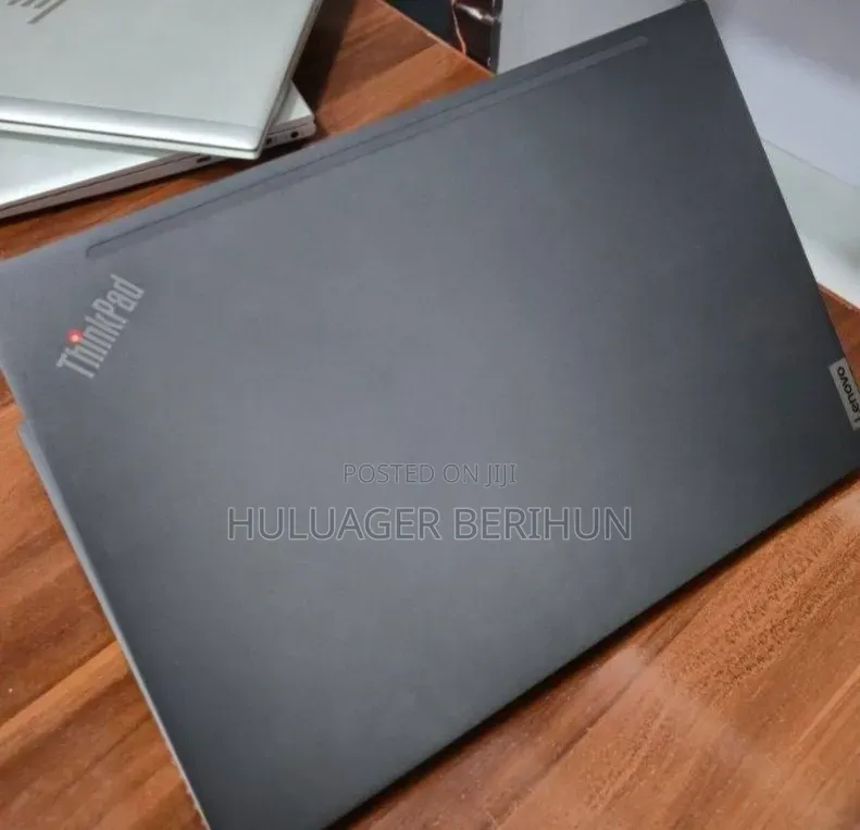 New Laptop Lenovo ThinkPad T14s Gen 2 16GB Intel Core i7 SSD 512GB