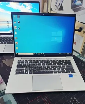 New Laptop HP EliteBook 840 G9 16GB Intel Core i7 SSD 512GB