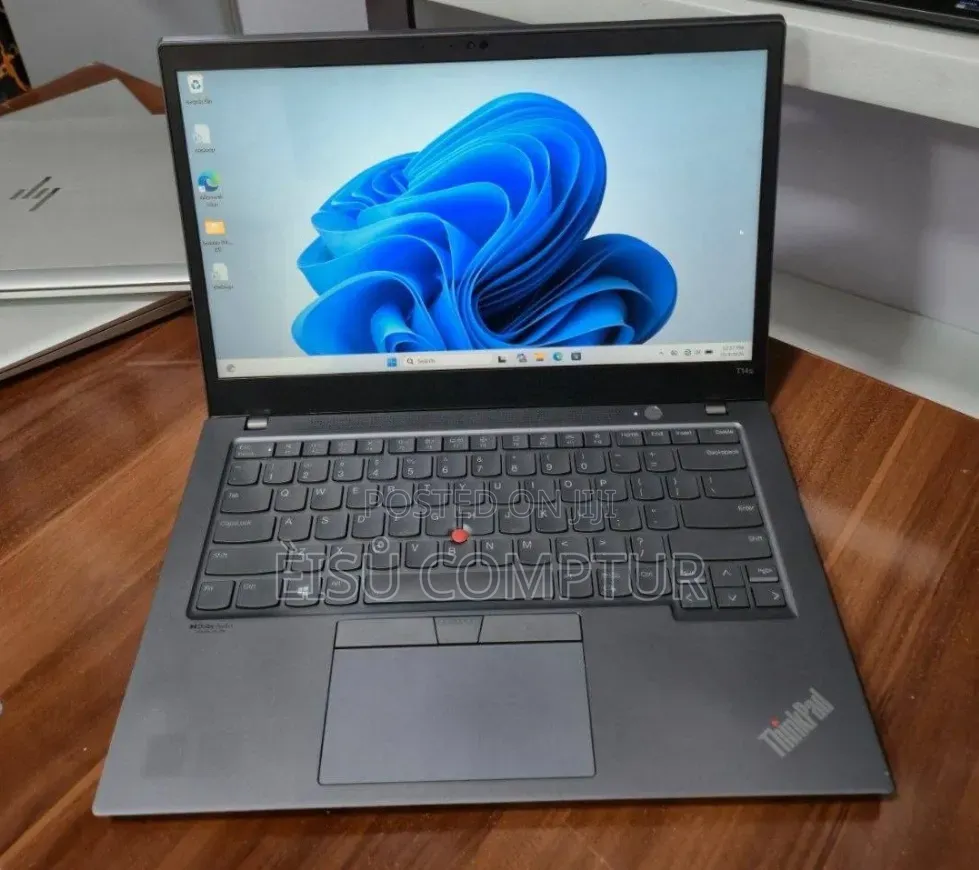 New Laptop Lenovo ThinkPad T14 G2 16GB Intel Core i7 SSD 512GB