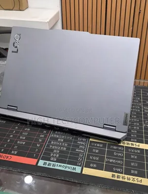 New Laptop Lenovo LOQ 15IRH8 16GB Intel Core i7 SSD 512GB