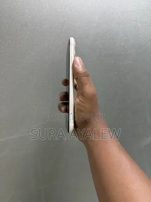 Apple iPhone 11 128 GB White