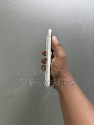Apple iPhone 11 128 GB White